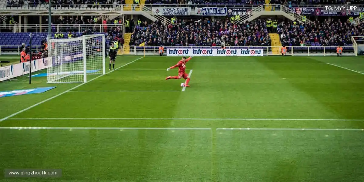 🎁【周边商城】限量潮品，把偶像的荣耀穿在身上！